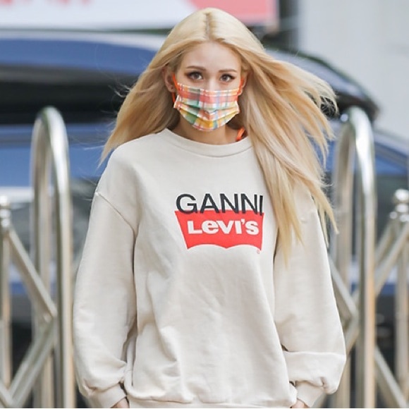 ▪️NWT GANNI✖️LEVI'S Logo-print French cotton-blend terry sweatshirt - Picture 8 of 12